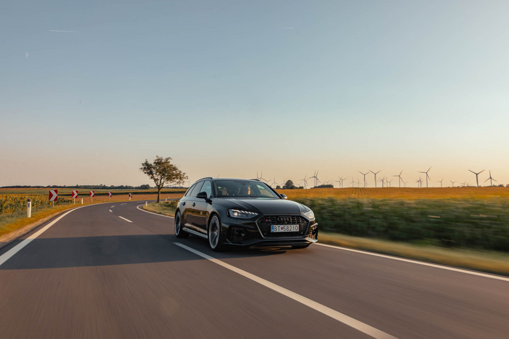 Audi RS 4 Avant competition plus